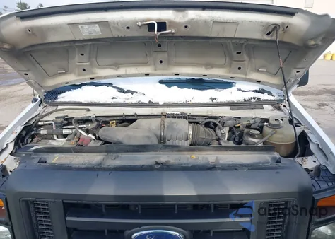 2011 Ford E-250 Commercial z USA, uszkodzony, nr VIN 1FTNE2EL4BDB35015